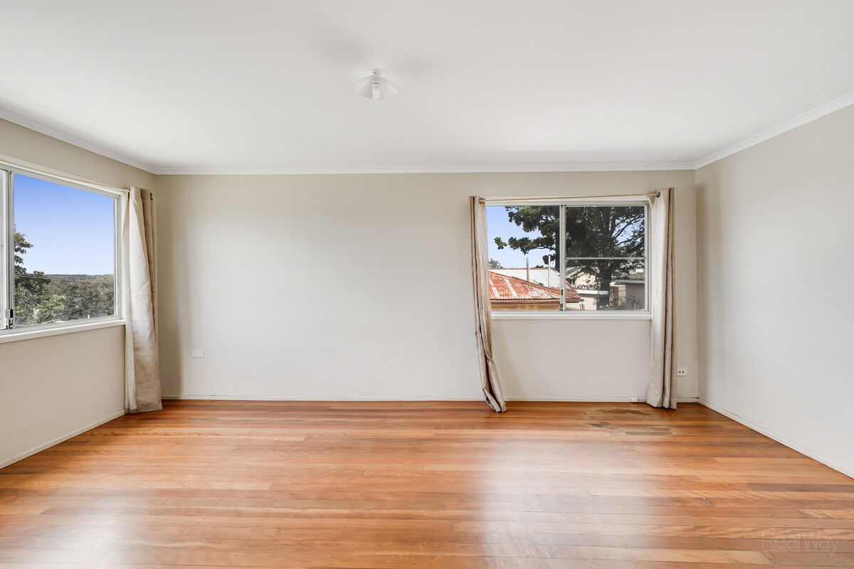75 Vanity Street, Rockville QLD 4350, Rockville - Thumbnail 3
