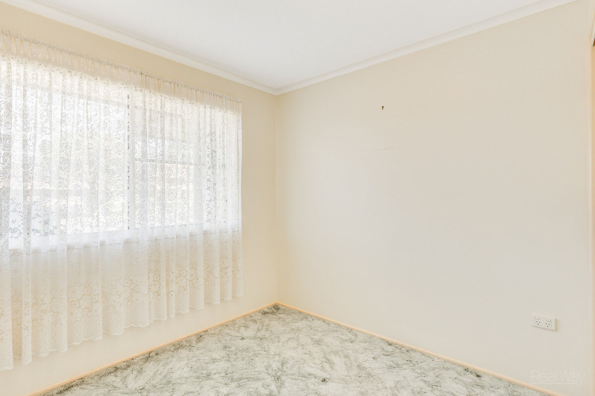 3 Schultz Street, Kearneys Spring QLD 4350, Kearneys Spring - Thumbnail 7