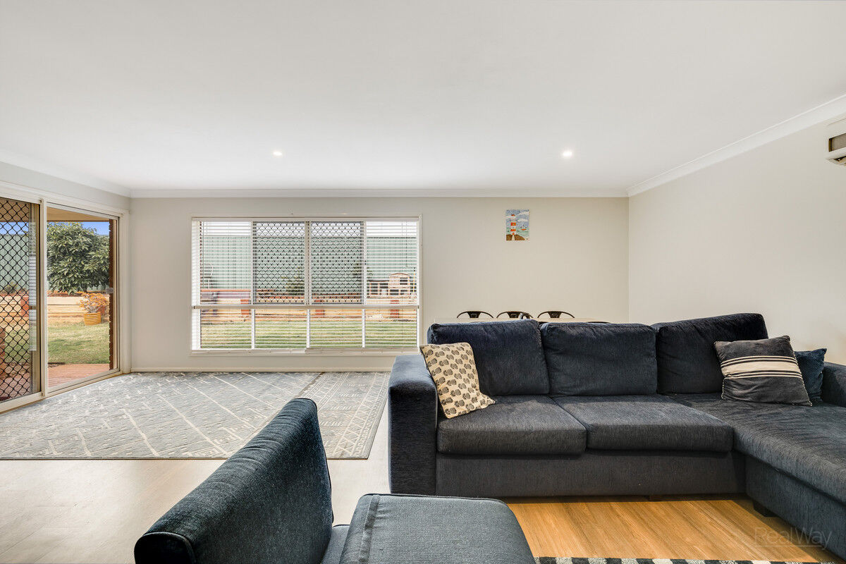 6 Mengel Court, Middle Ridge QLD 4350, Middle Ridge - Thumbnail 2