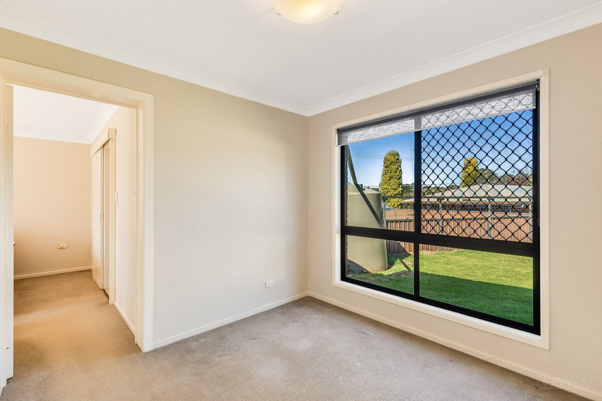 4 Nellie Street, Centenary Heights QLD 4350, Centenary Heights - Thumbnail 6