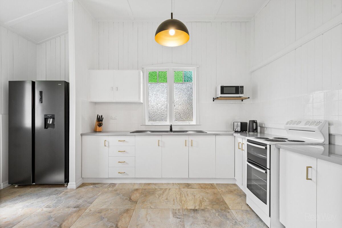 123 West Street, Newtown QLD 4350, Newtown - Thumbnail 8