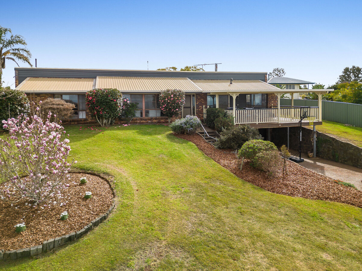 9 Katoomba Crescent, Prince Henry Heights QLD 4350, Prince Henry Heights - Thumbnail 2
