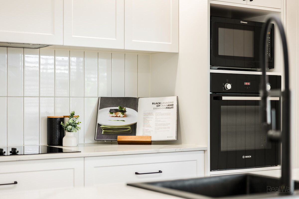 193 Russell Street, Newtown QLD 4350, Newtown - Thumbnail 8