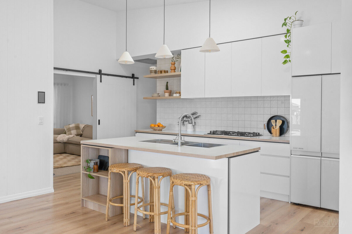 2 / 4 Shennan Street, Harristown QLD 4350, Harristown - Thumbnail 2