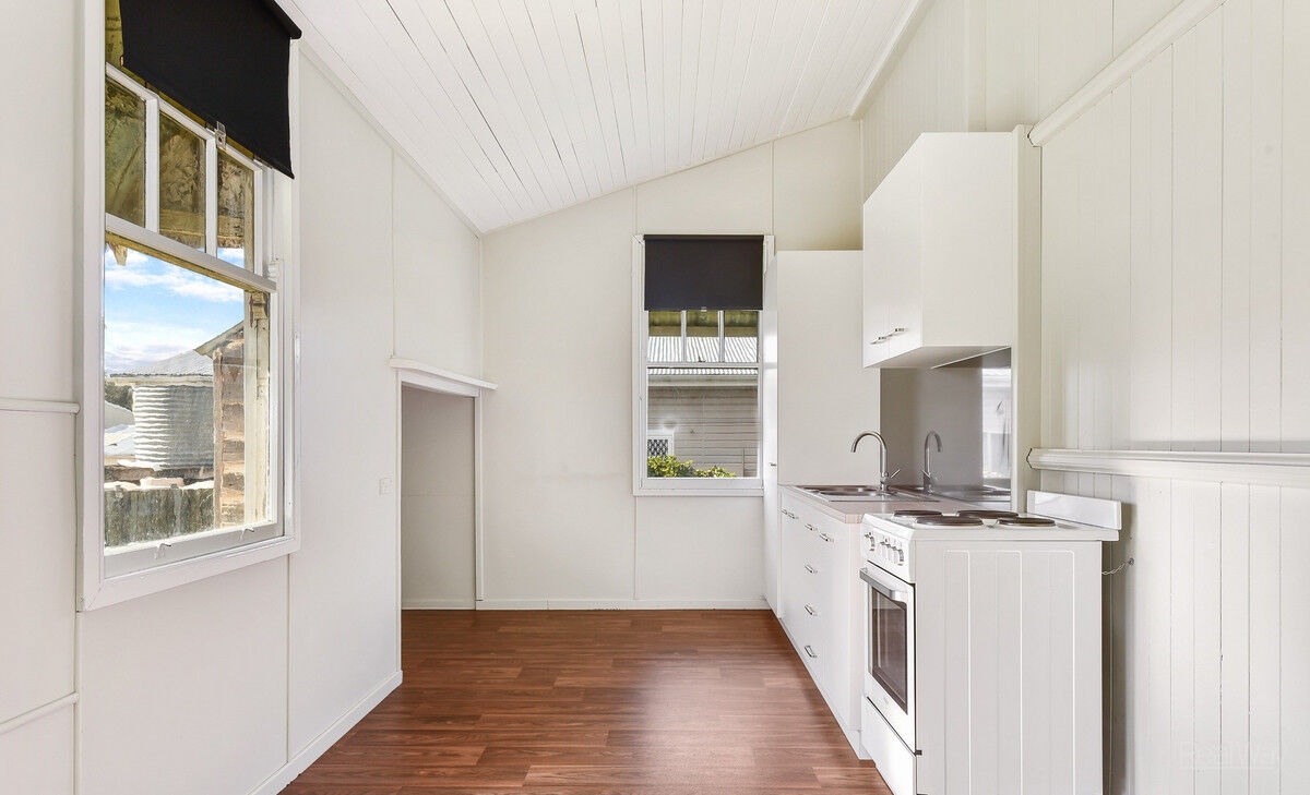 59 Anzac Avenue, Newtown QLD 4350, Newtown - Thumbnail 5