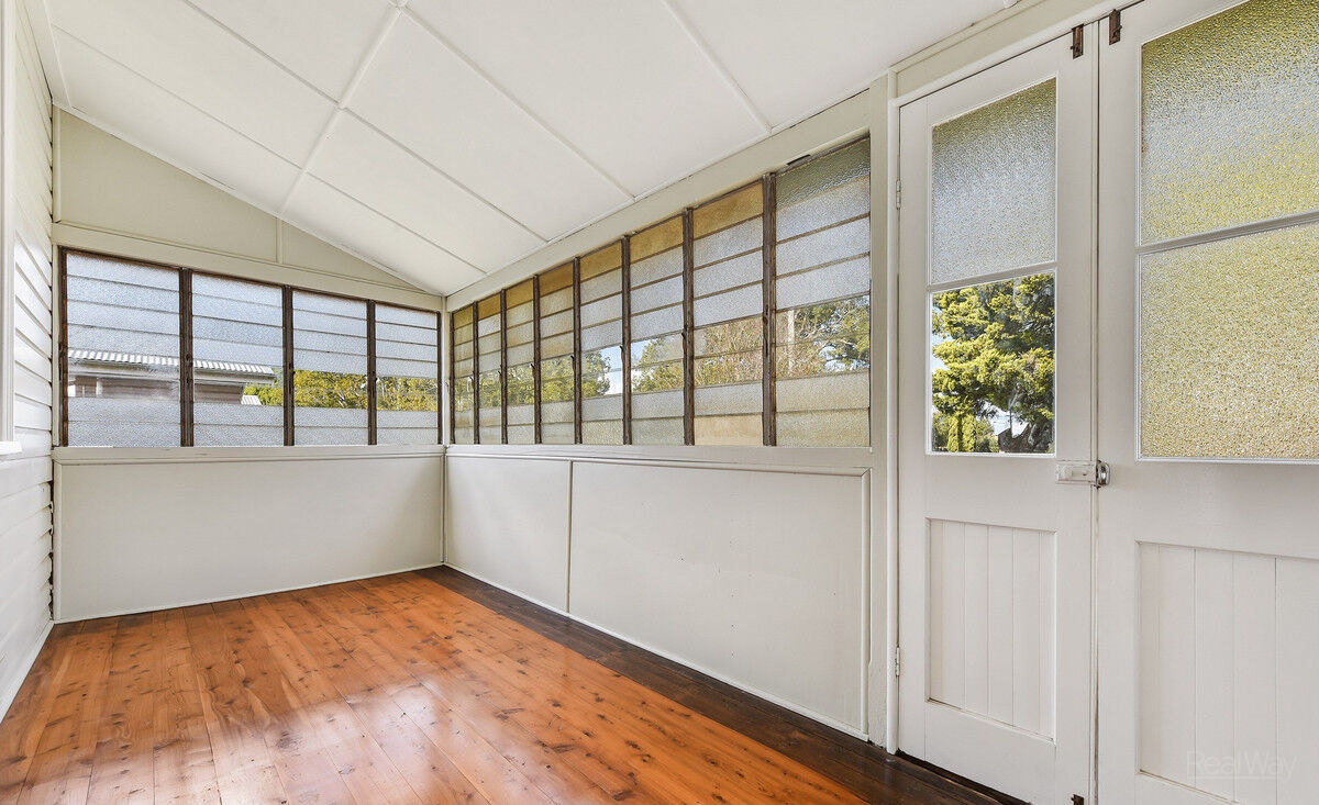 59 Anzac Avenue, Newtown QLD 4350, Newtown - Thumbnail 3