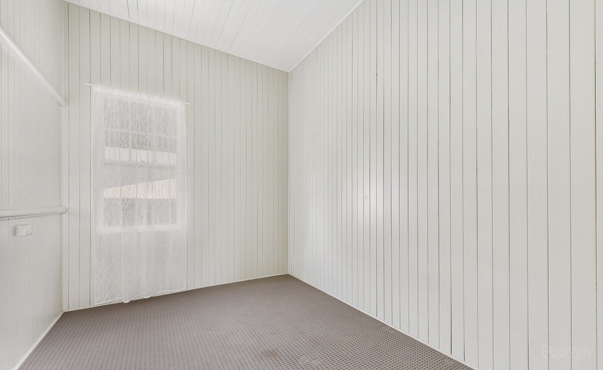 59 Anzac Avenue, Newtown QLD 4350, Newtown - Thumbnail 8