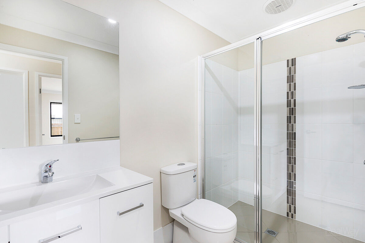 1 & 2 / 15 Kensei Street, Wyreema QLD 4352, Wyreema - Thumbnail 8