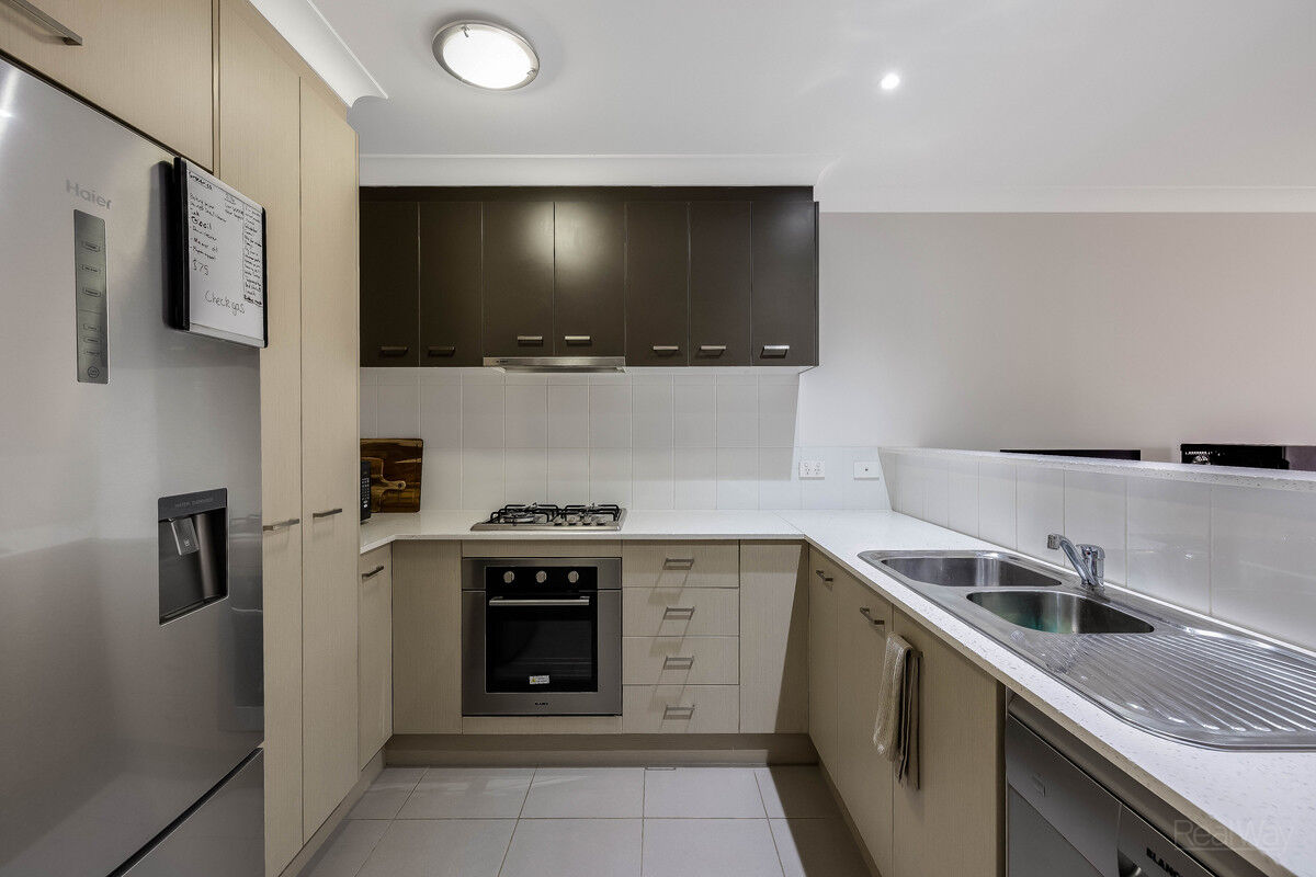 1 & 2 / 4 Northpoint Avenue, Harlaxton QLD 4350, Harlaxton - Thumbnail 3