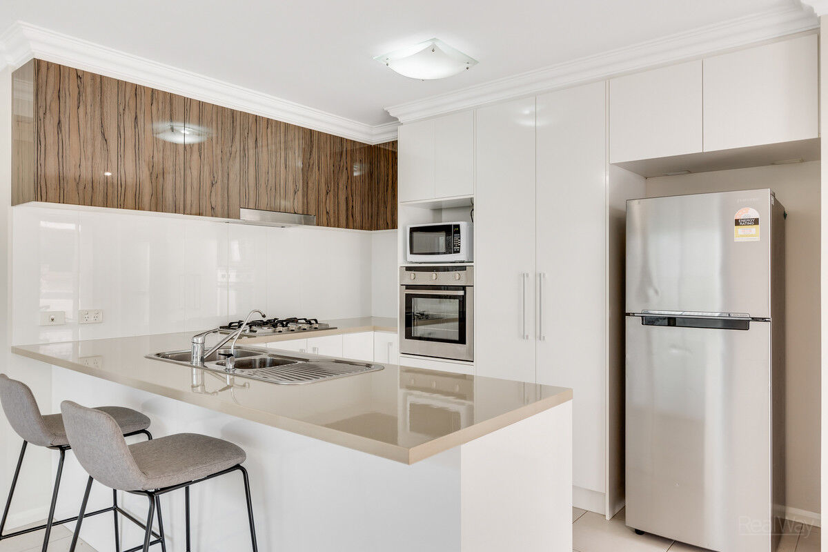 2 / 77-81 Bouganvillea Drive, Middle Ridge QLD 4350, Middle Ridge - Thumbnail 3