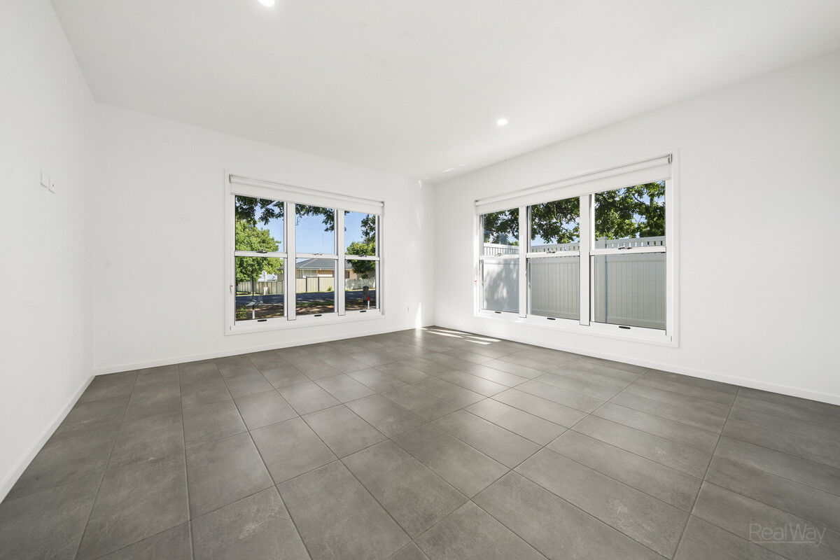 2 / 362 Hume Street, Centenary Heights QLD 4350, Centenary Heights - Thumbnail 6