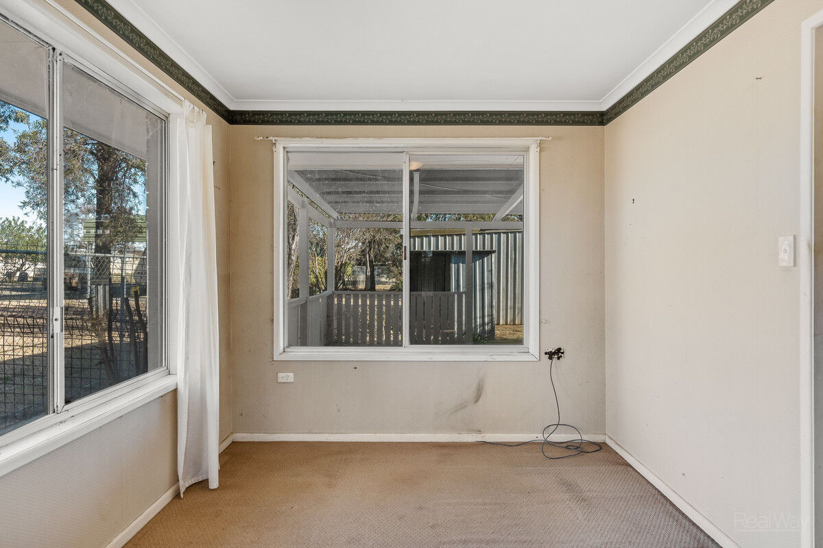 11 Gore Street, Cambooya QLD 4358, Cambooya - Thumbnail 8
