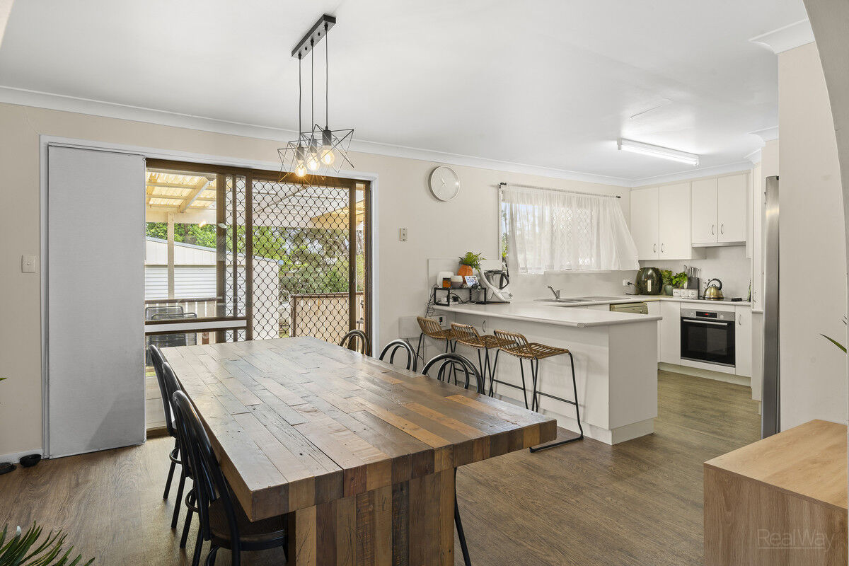 13 Gunn Street, Kearneys Spring QLD 4350, Kearneys Spring - Thumbnail 4