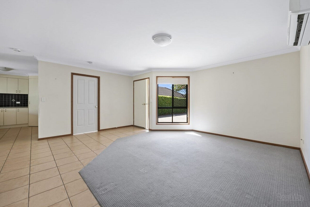 2 / 5 Leichhardt Street, Centenary Heights QLD 4350, Centenary Heights - Thumbnail 3