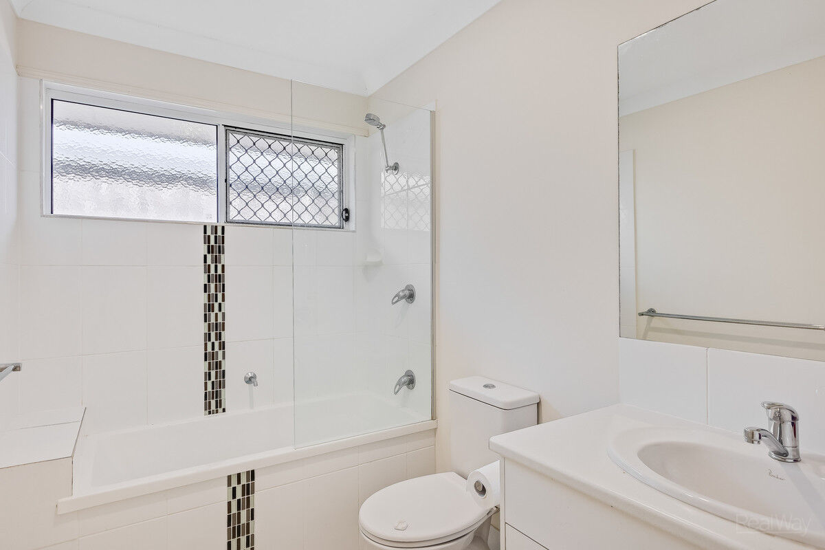 23 Carlin Street, GLENVALE QLD 4350, Glenvale - Thumbnail 7