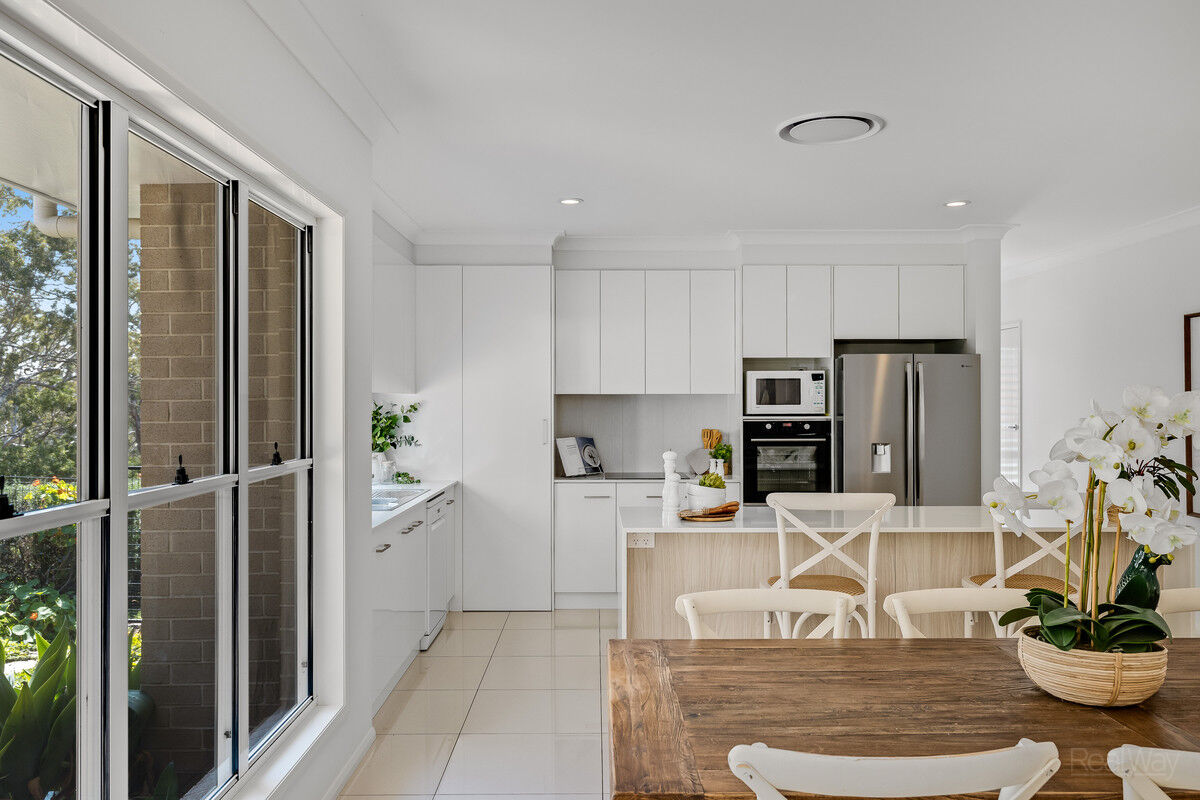 31 Piccadilly Court, Mount Lofty QLD 4350, Mount Lofty - Thumbnail 6