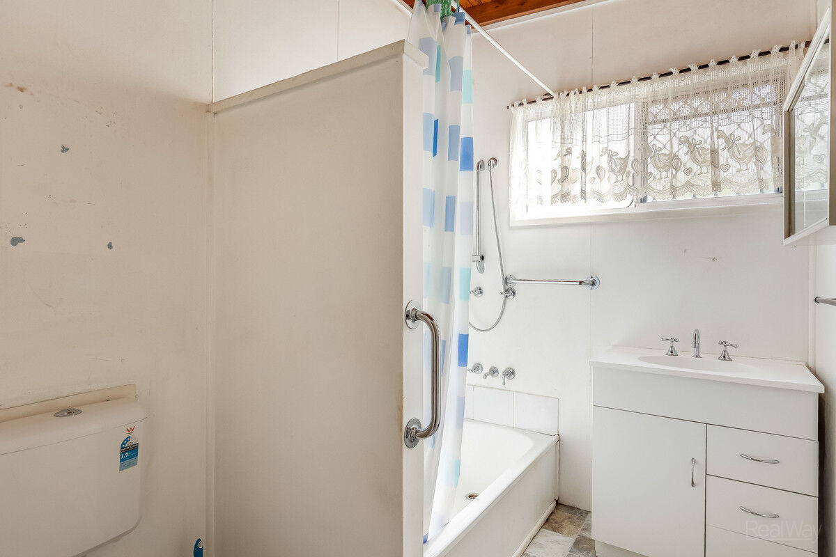 53 Mort Street, North Toowoomba QLD 4350, North Toowoomba - Thumbnail 6
