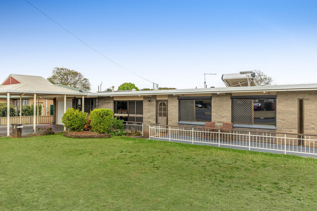 61 Cortess Street, Harristown QLD 4350, Harristown - Thumbnail 2