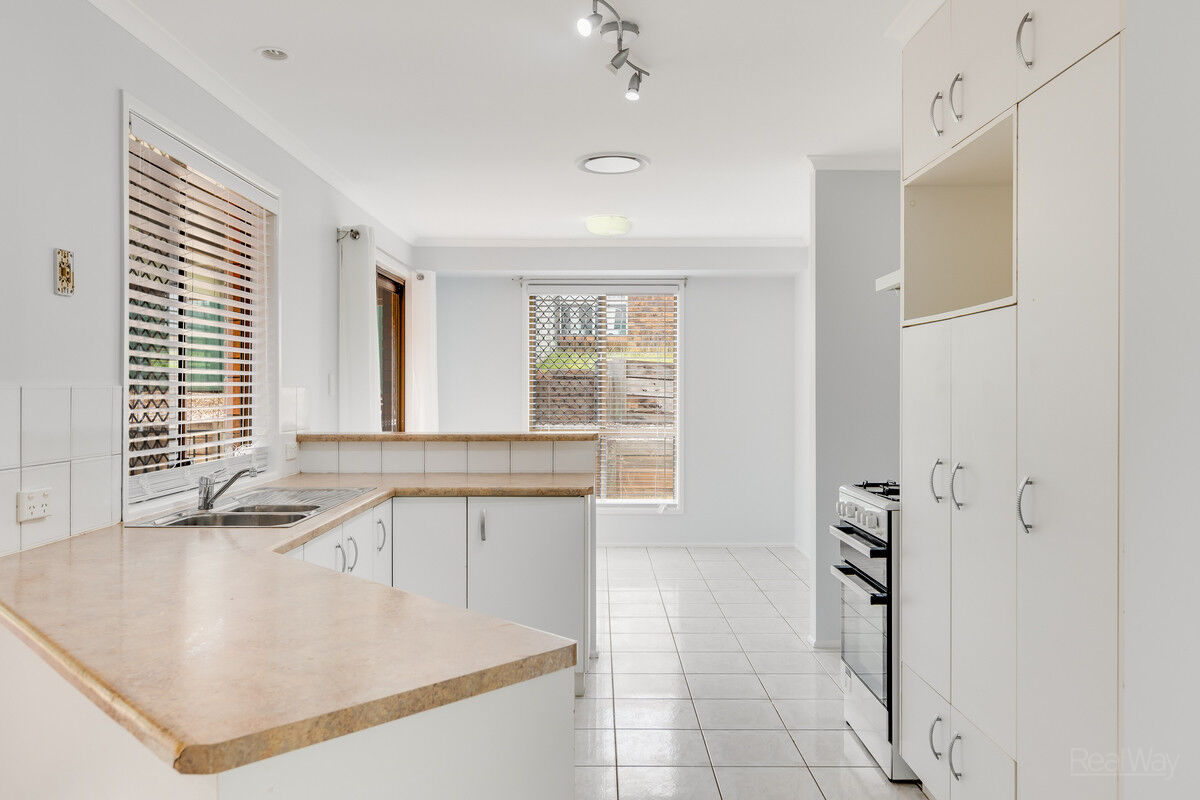 121 Glenvale Road, Newtown QLD 4350, Newtown - Thumbnail 3