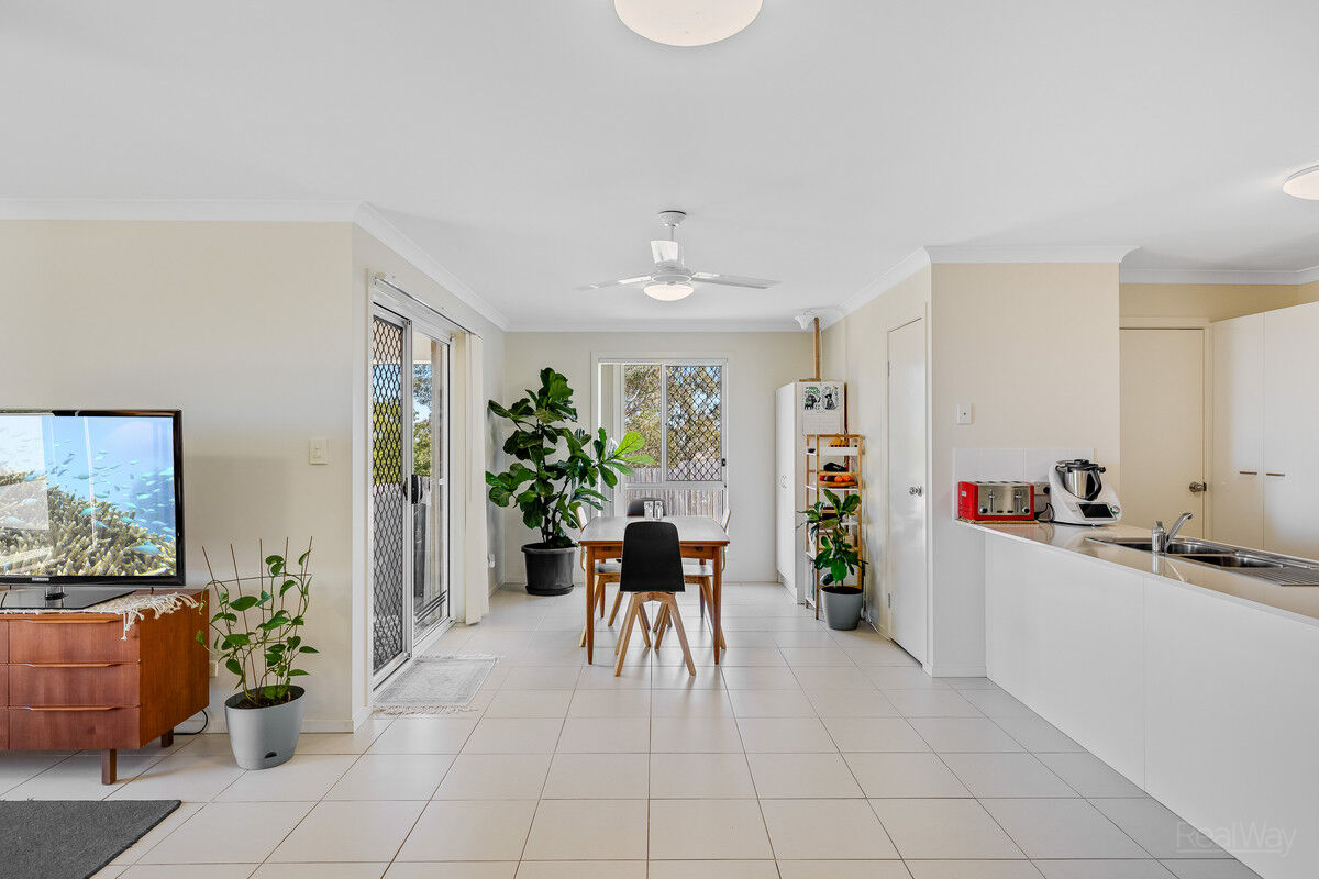 8 Westview Drive, Mount Kynoch QLD 4350, Mount Kynoch - Thumbnail 6