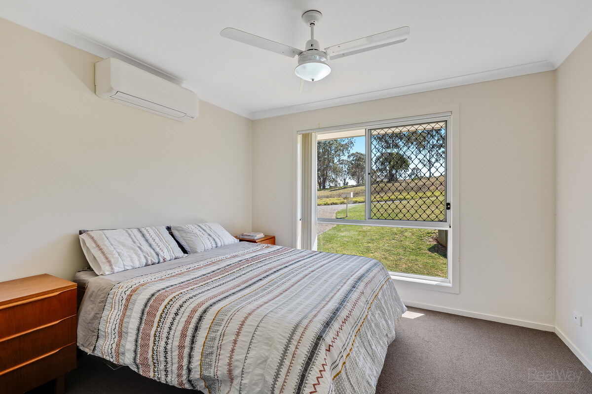 8 Westview Drive, Mount Kynoch QLD 4350, Mount Kynoch - Thumbnail 8