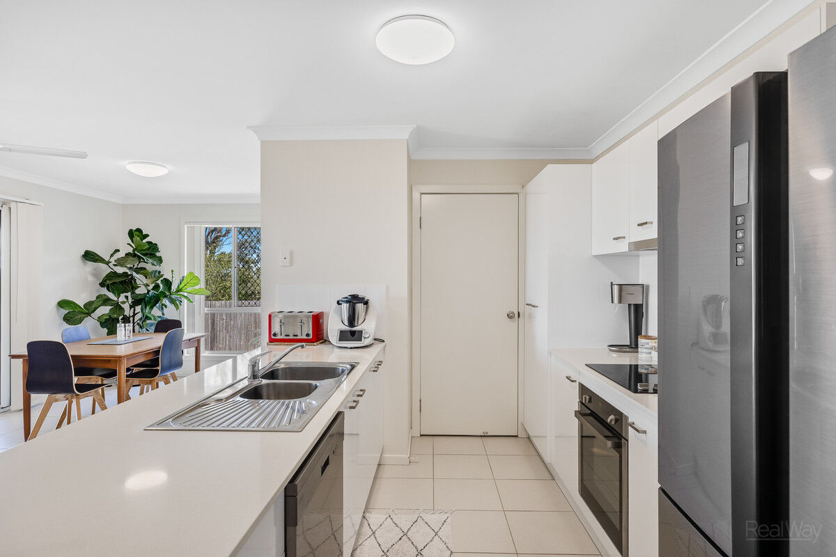 8 Westview Drive, Mount Kynoch QLD 4350, Mount Kynoch - Thumbnail 5