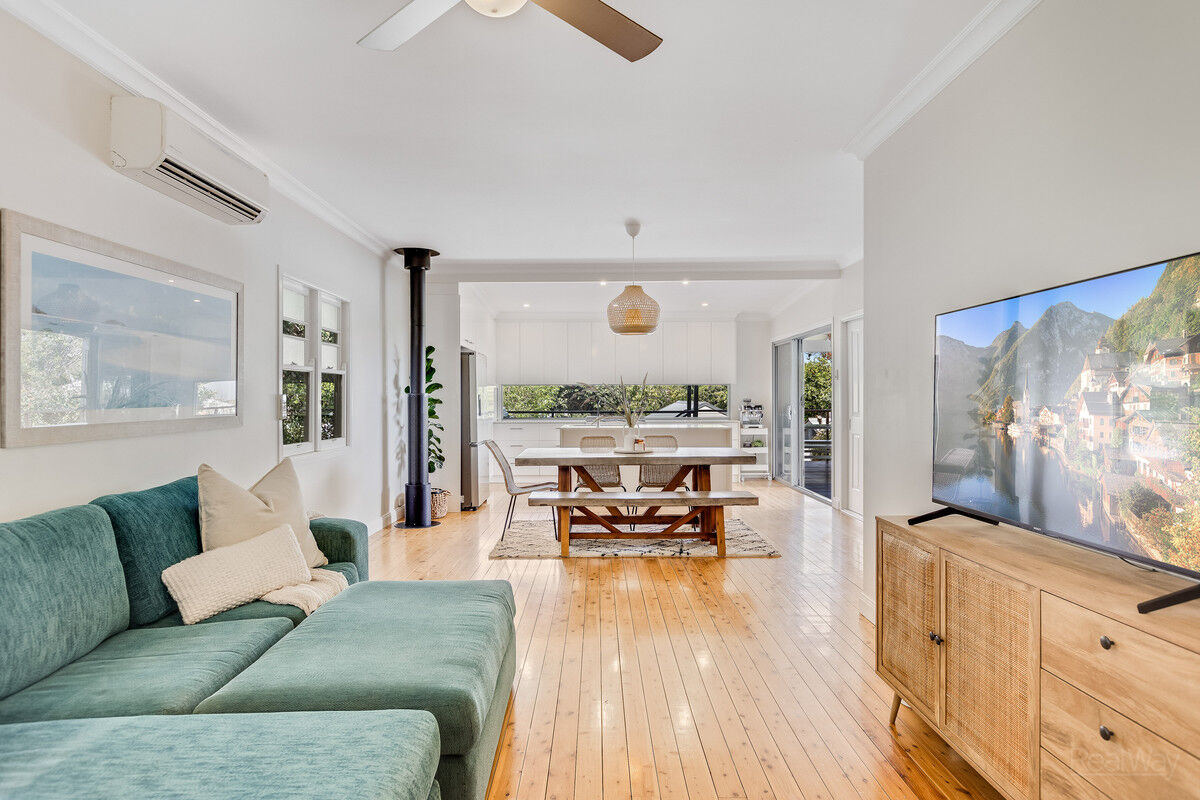 22 Moloney Street, North Toowoomba QLD 4350, North Toowoomba - Thumbnail 3