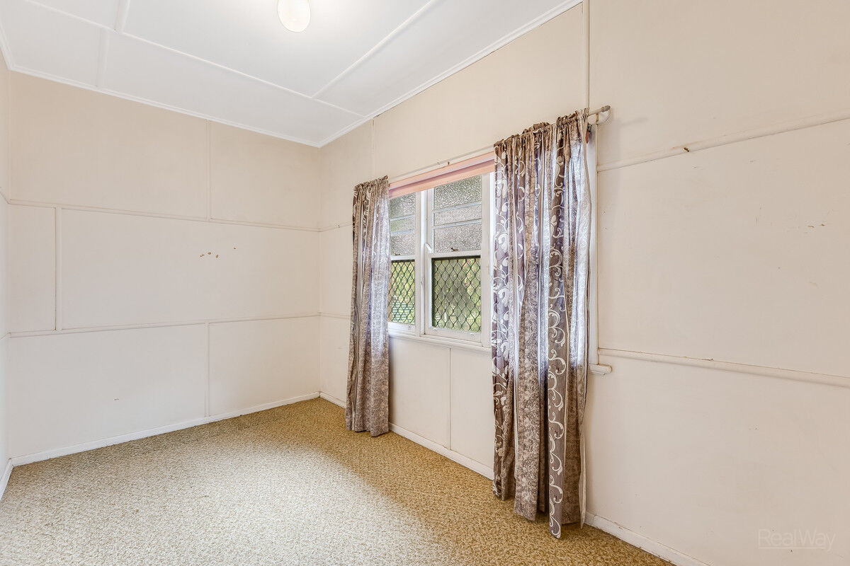 68 Ramsay Street, Centenary Heights QLD 4350, Centenary Heights - Thumbnail 7