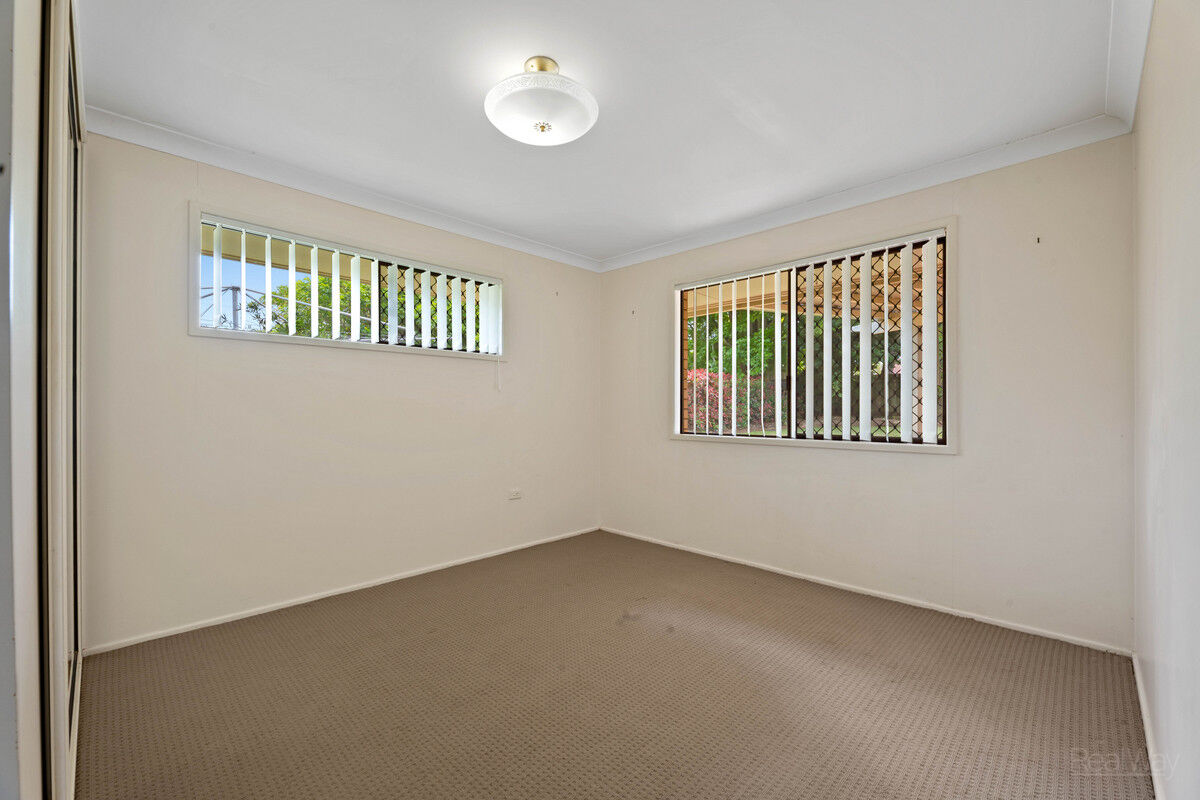 67 Knockator Crescent, Centenary Heights QLD 4350, Centenary Heights - Thumbnail 7