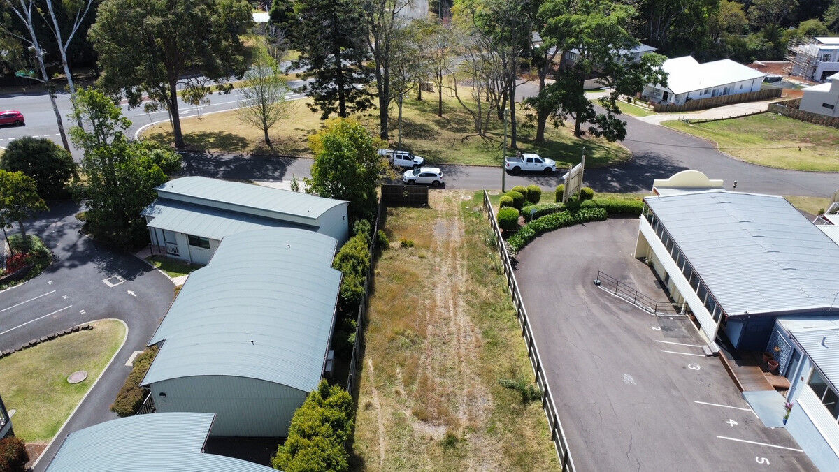 18 Burnage Street, East Toowoomba QLD 4350, East Toowoomba - Thumbnail 7