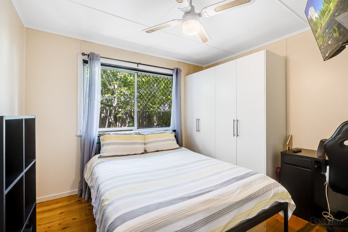 24 McNamara Street, Centenary Heights QLD 4350, Centenary Heights - Thumbnail 4