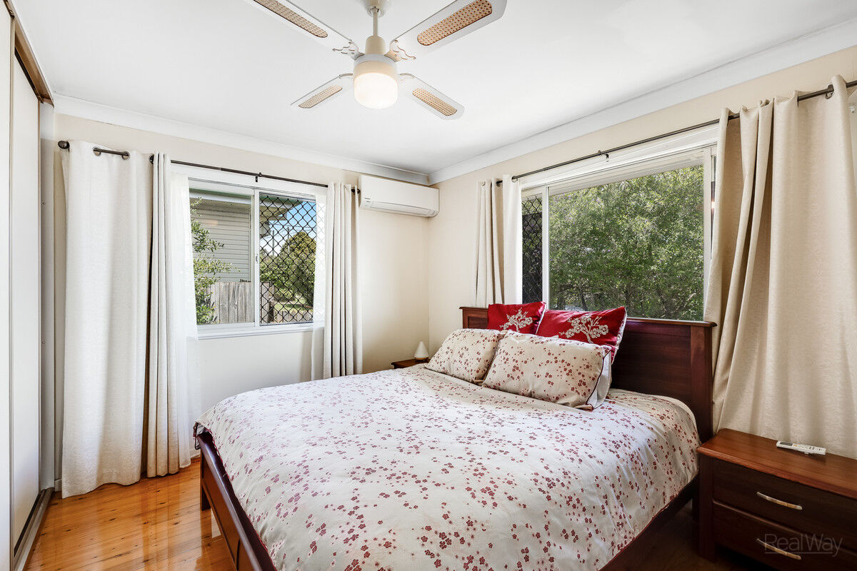 24 McNamara Street, Centenary Heights QLD 4350, Centenary Heights - Thumbnail 3