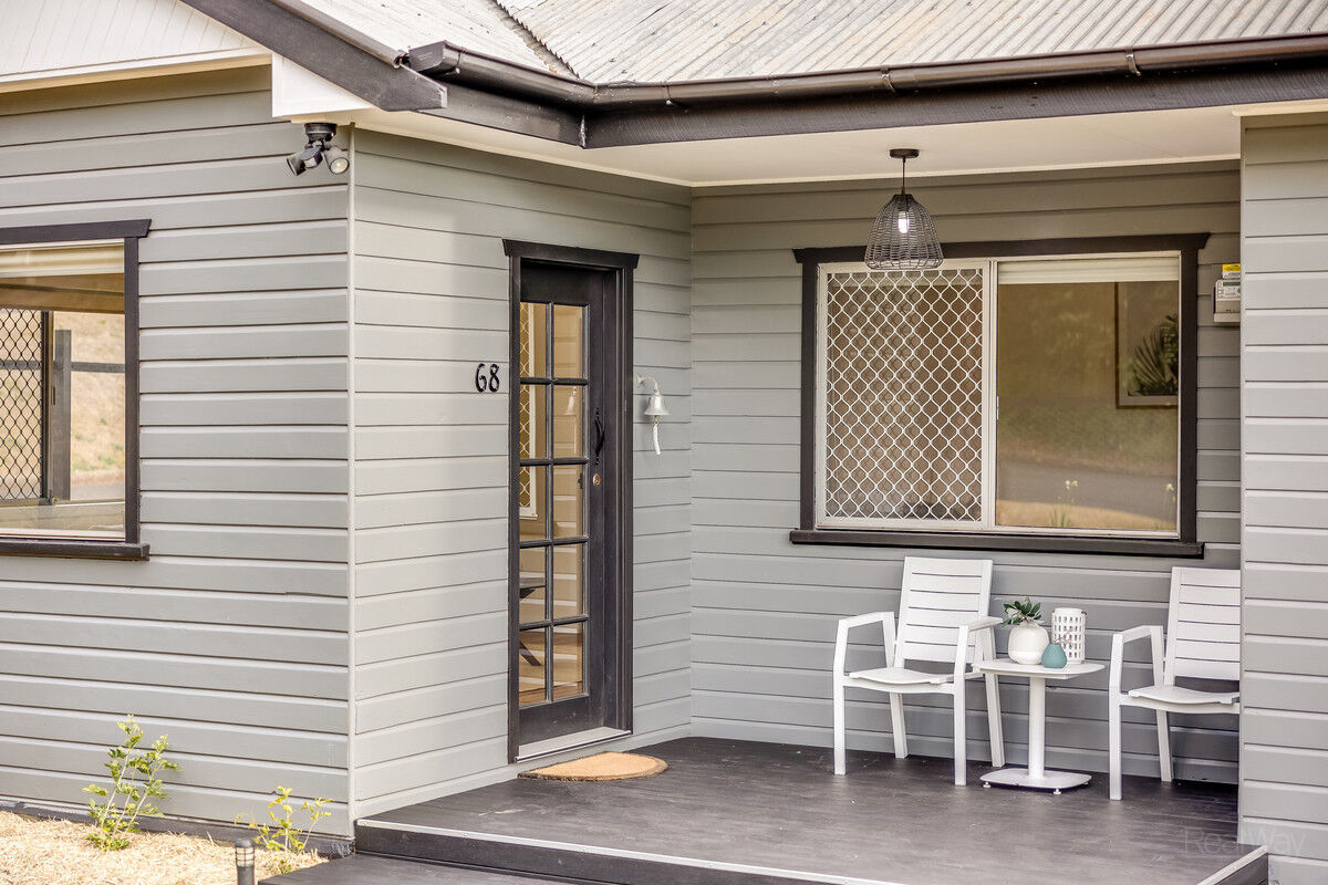 68 North Street, Mount Lofty QLD 4350, Mount Lofty - Thumbnail 2