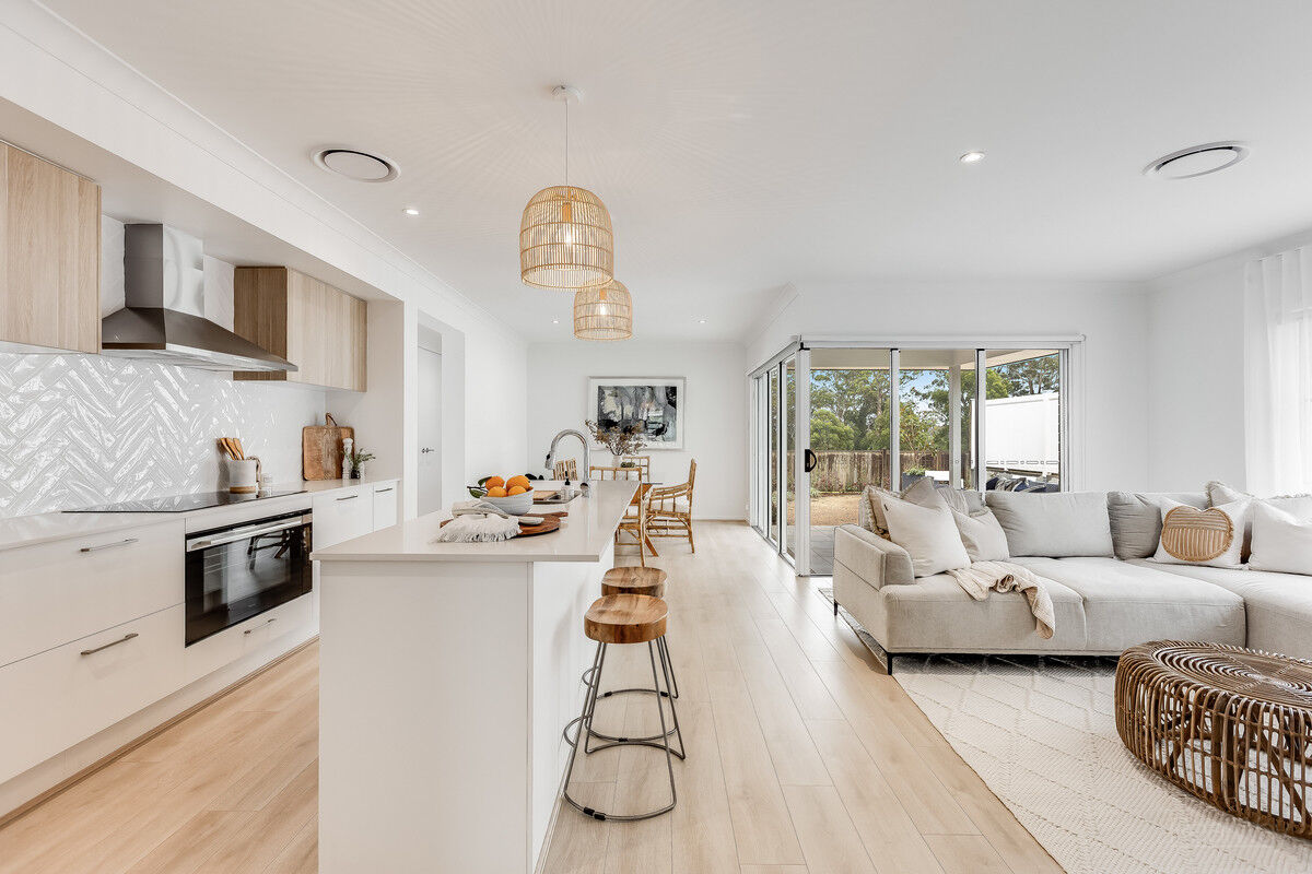 17 Kaufman Avenue, Highfields QLD 4352, Highfields - Thumbnail 2