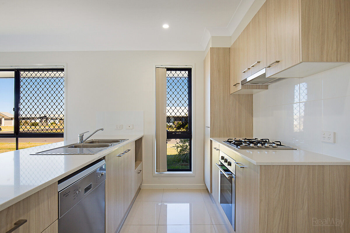 17 Tarcoola Street, Wyreema QLD 4352, Wyreema - Thumbnail 2