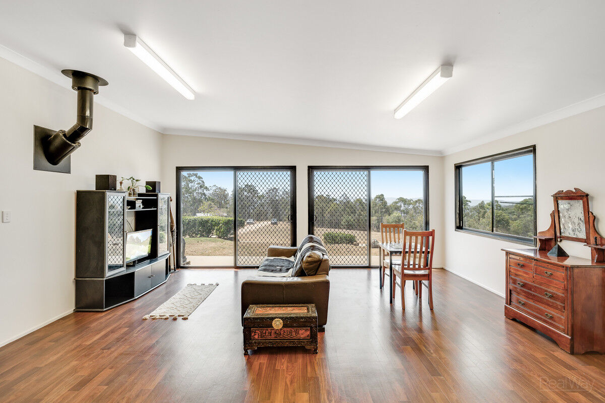 83 Amos Road, Withcott QLD 4352, Withcott - Thumbnail 8