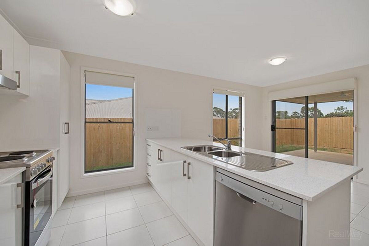 1 & 2 / 19 Cardamon Crescent, Glenvale QLD 4350, Glenvale - Thumbnail 3