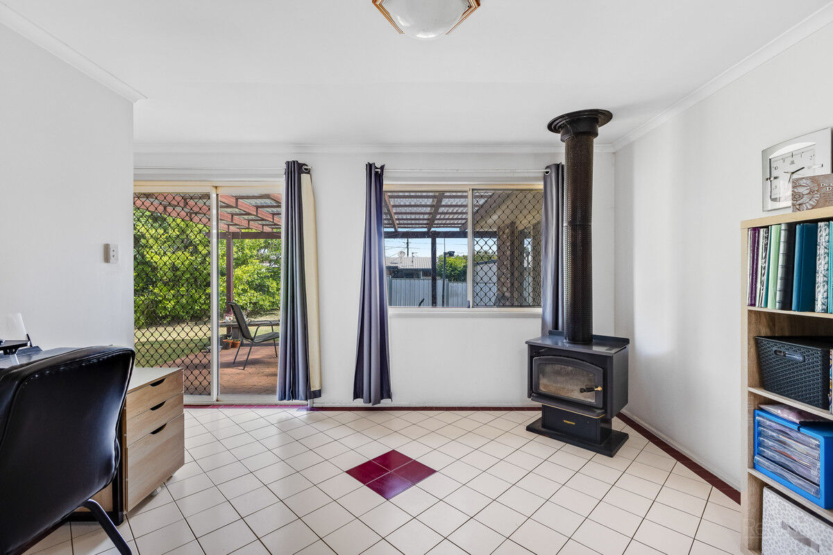 18 Cressbrook Court, Newtown QLD 4350, Newtown - Thumbnail 6
