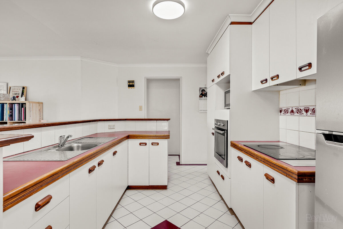 18 Cressbrook Court, Newtown QLD 4350, Newtown - Thumbnail 4