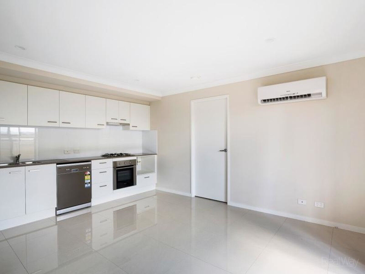 Great Unit For Rent In Wyreema! RealWay Toowoomba