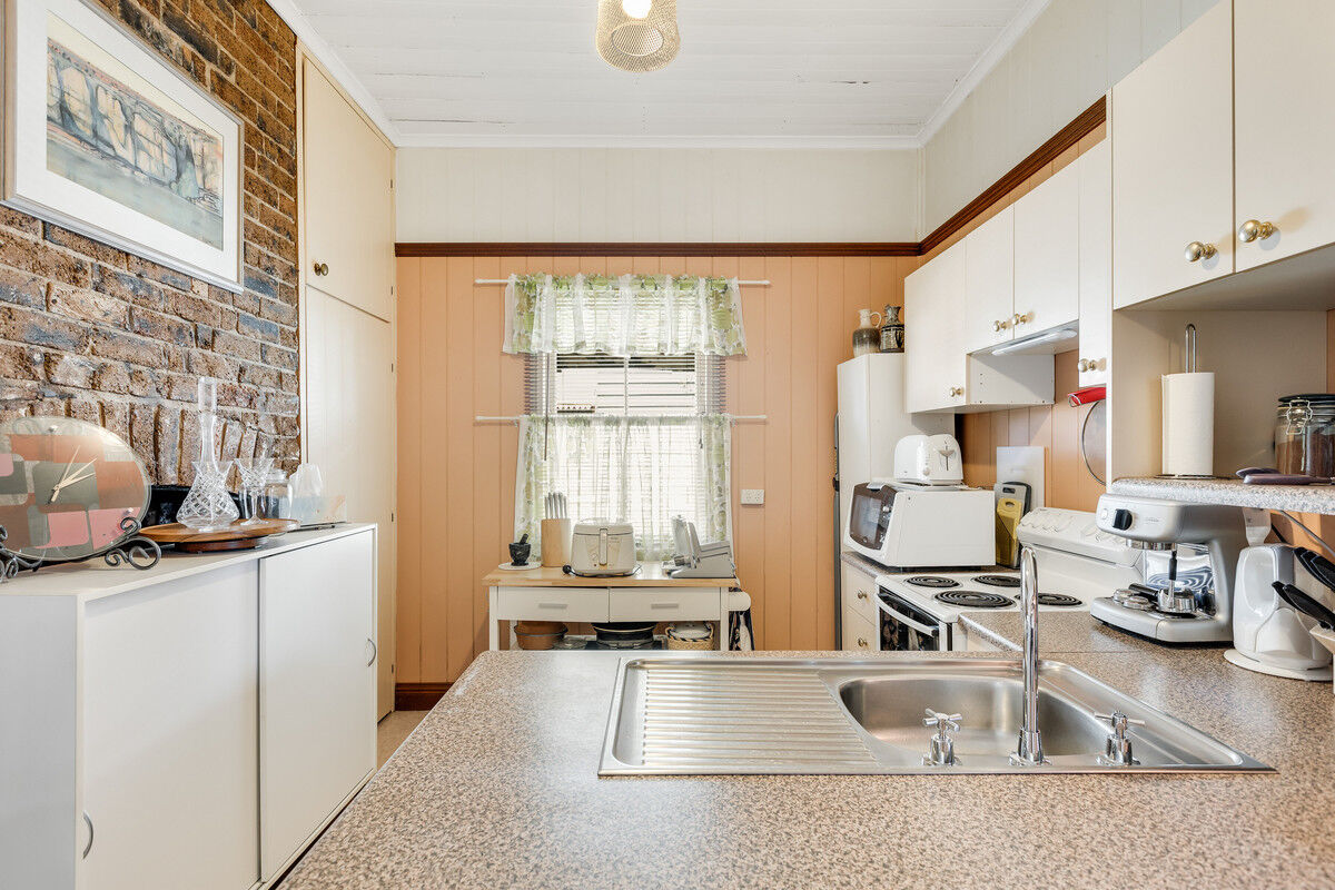 46 Rome Street, Newtown QLD 4350, Newtown - Thumbnail 6