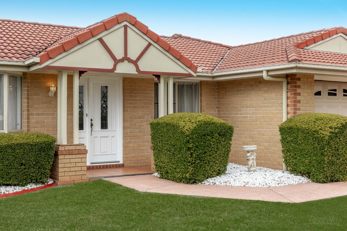 4 Willmington Court, Middle Ridge QLD 4350, Middle Ridge - Thumbnail 3