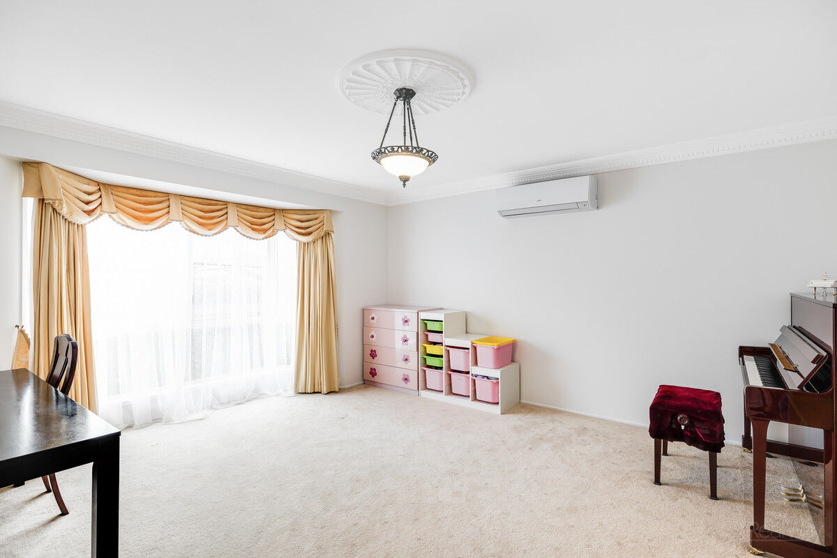 4 Willmington Court, Middle Ridge QLD 4350, Middle Ridge - Thumbnail 5