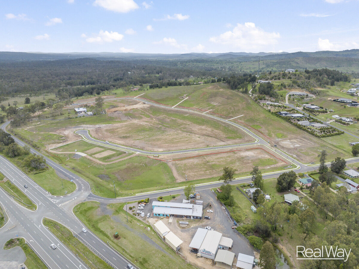16 Monarch Place, Withcott QLD 4352, Withcott - Thumbnail 4