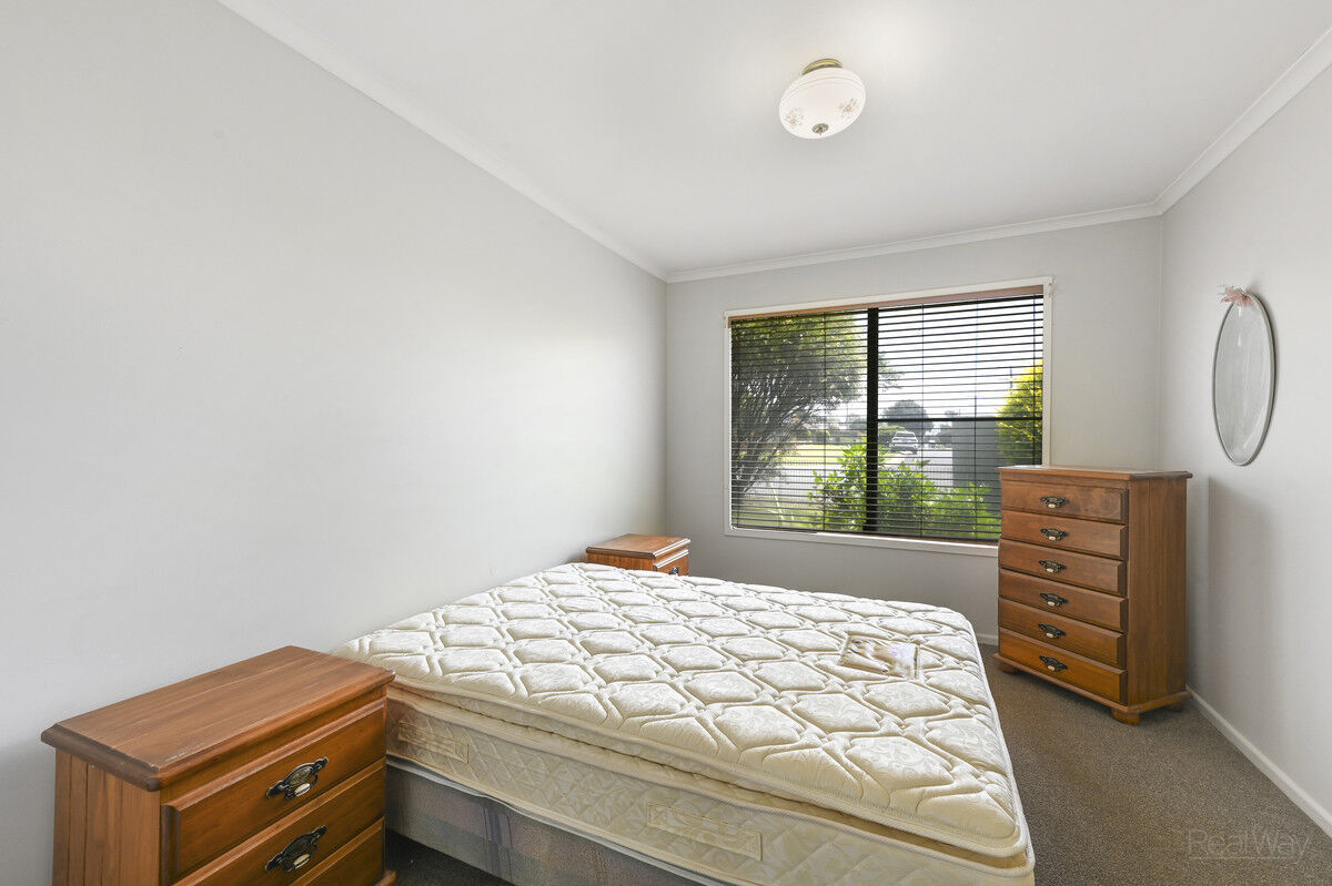 406 Stenner Street, Kearneys Spring QLD 4350, Kearneys Spring - Thumbnail 6