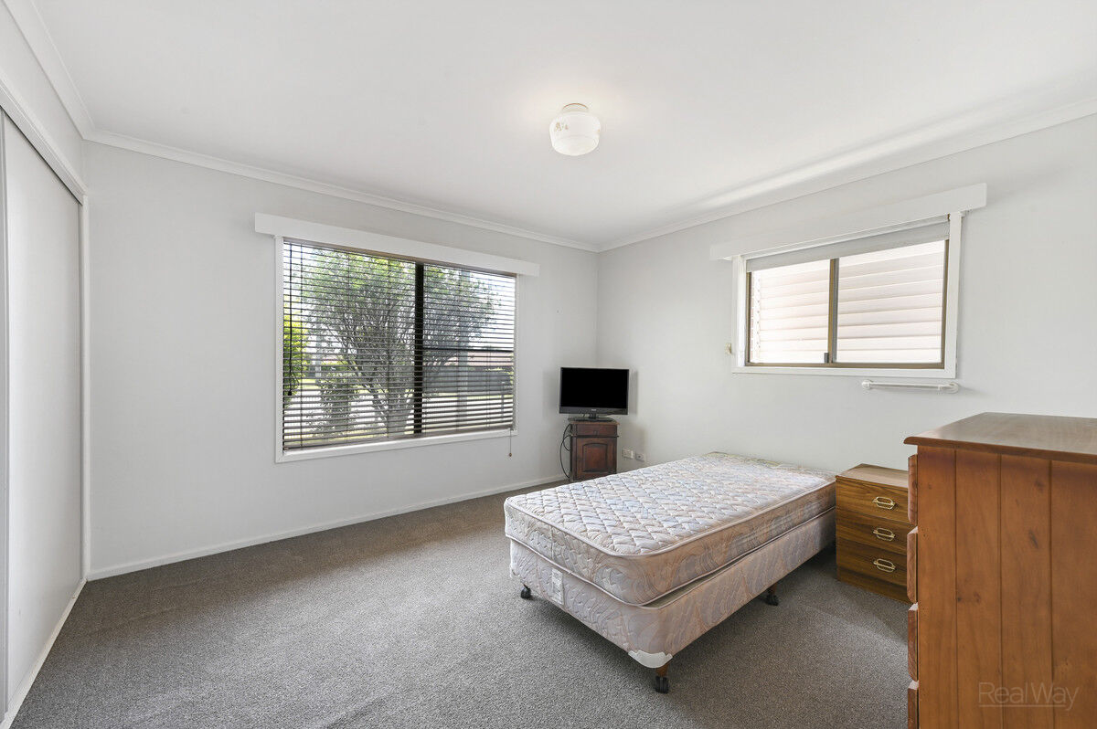 406 Stenner Street, Kearneys Spring QLD 4350, Kearneys Spring - Thumbnail 7