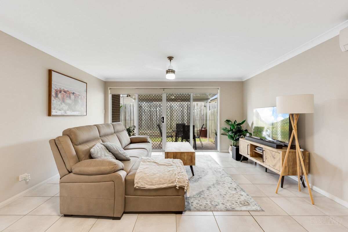 1 / 12 Adelaide Street, Cranley QLD 4350, Cranley - Thumbnail 3