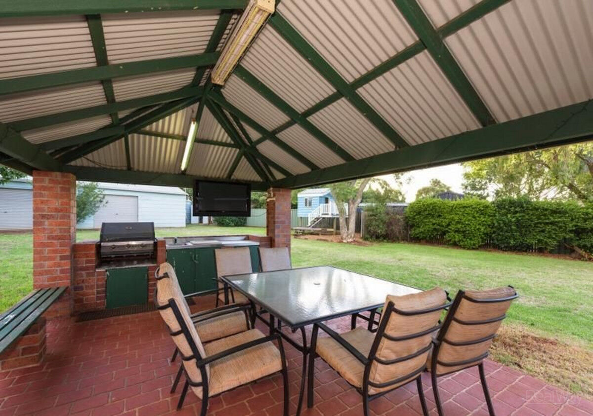 10 Shennan Street, Harristown QLD 4350, Harristown - Thumbnail 8