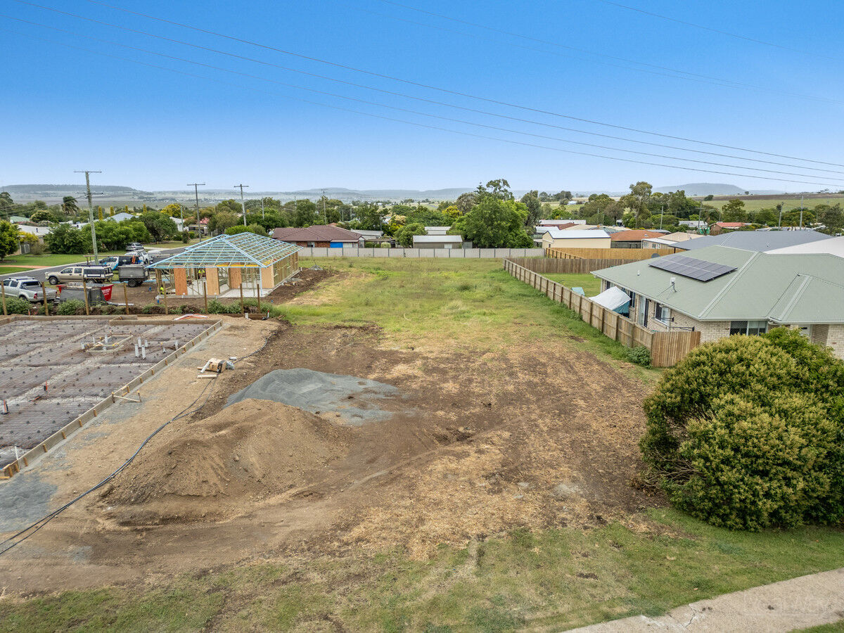 7 Newman Road, Wyreema QLD 4352, Wyreema - Thumbnail 2