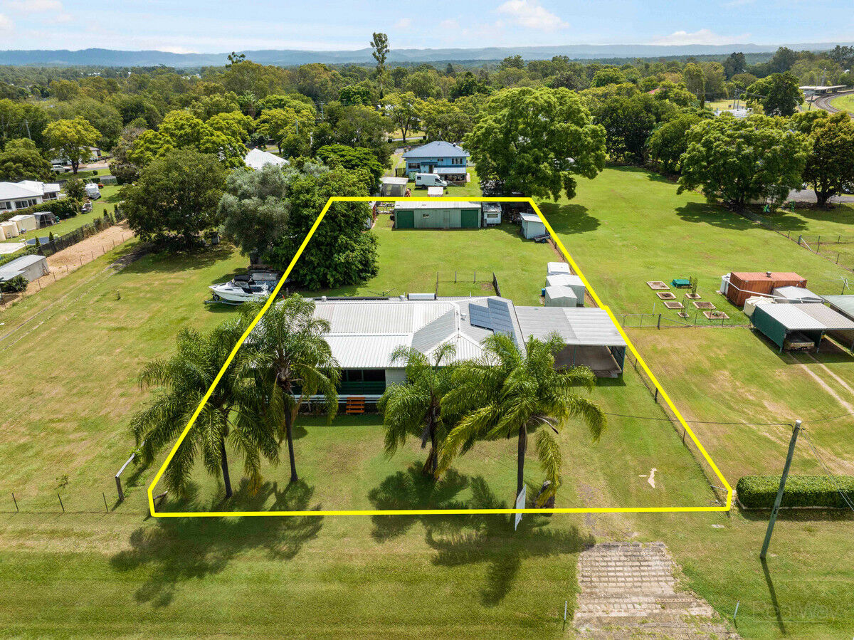 17 Piccadilly Lane, Helidon QLD 4344, Helidon - Thumbnail 2